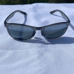Maui Jim Sunglasses Front Street